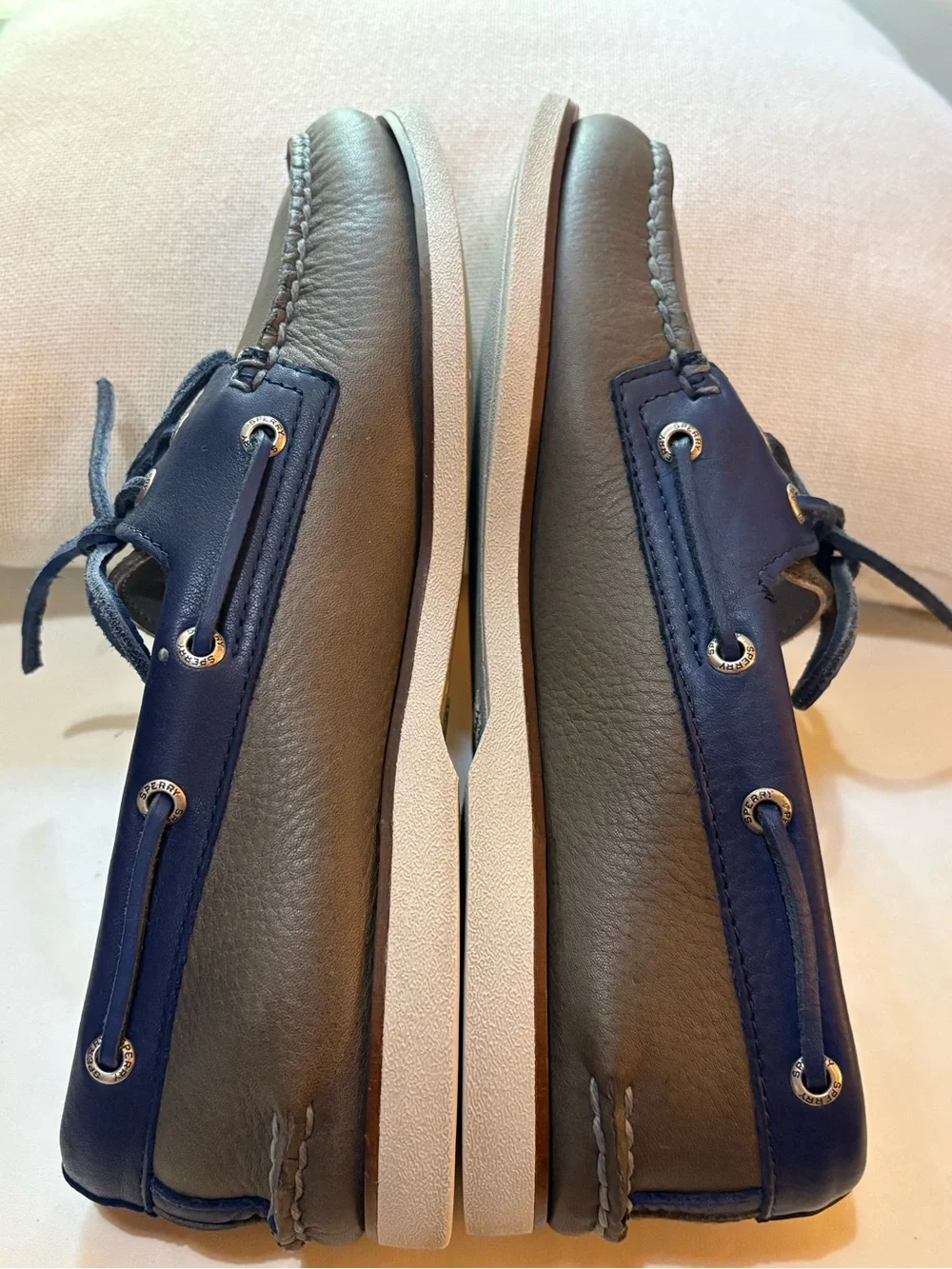 GOLD CUP Sperry Two-Tone Brown & Navy Leather Boat Shoes. Size 9